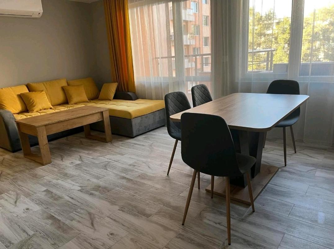 Boutique Apartment Plovdiv Exteriör bild