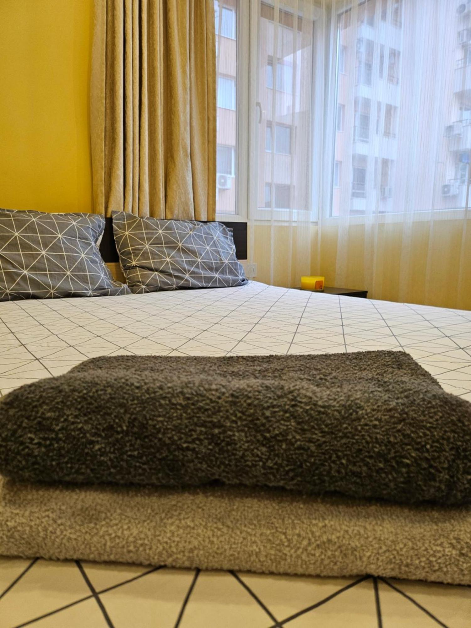 Boutique Apartment Plovdiv Exteriör bild
